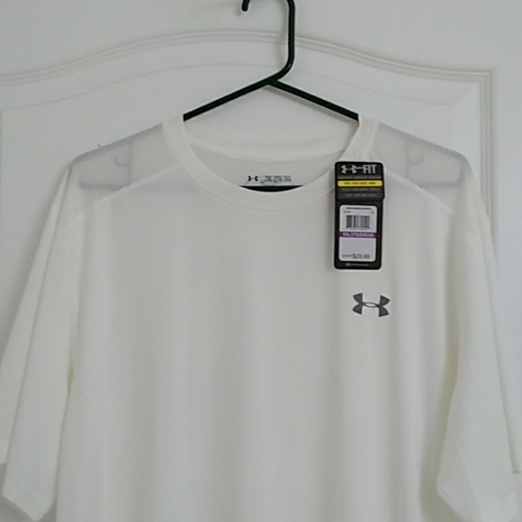 Sorry. No Longer Available Compression Tee Shirt Size 2X by Under Armour - Picture 1 of 15